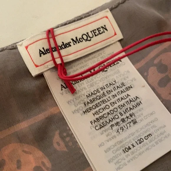 COPY - Alexander McQueen silk scarf - Picture 11 of 13